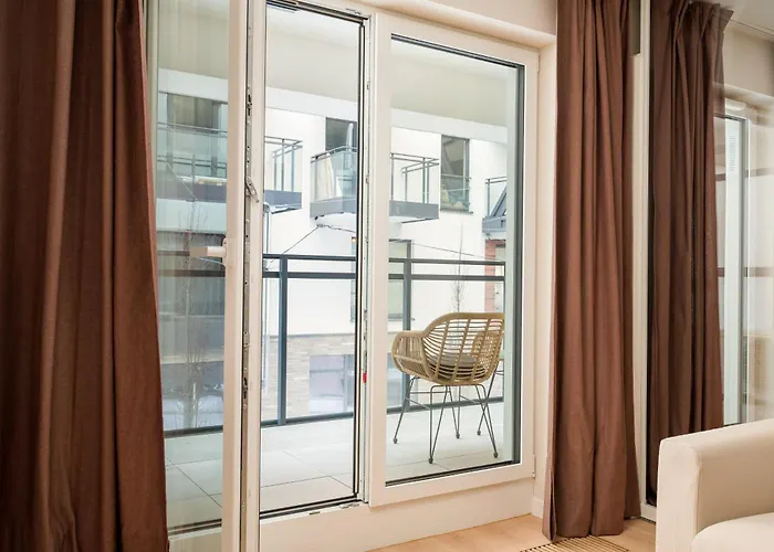 Na Okrzei Serce Pragi Chic By Bookinghost